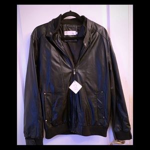🌺🆕 Brand New Men’s Black Faux Leather Jacket